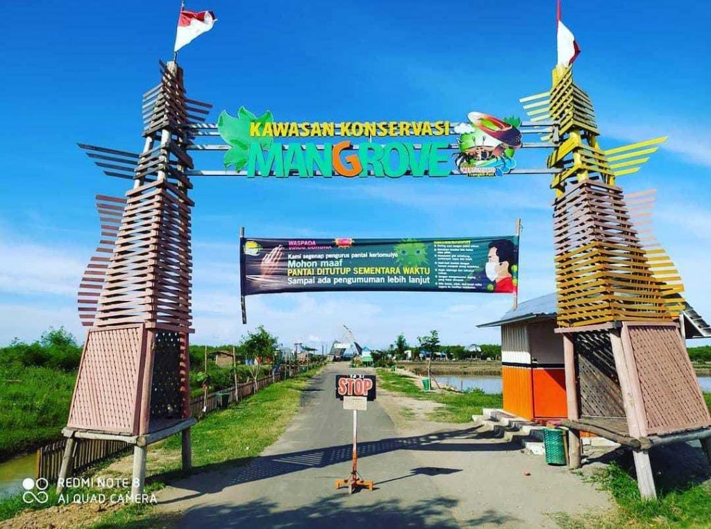 Pantai Kertomulyo Pati